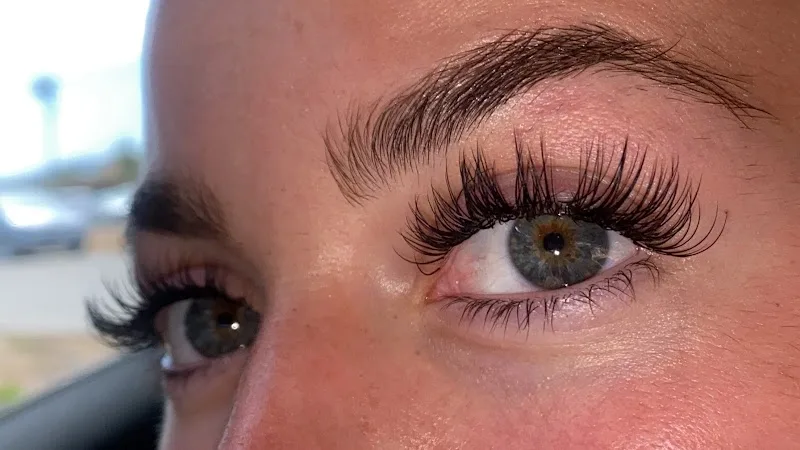 L'atelier Ongles&Cils - Onglerie Ajaccio - OneBooking