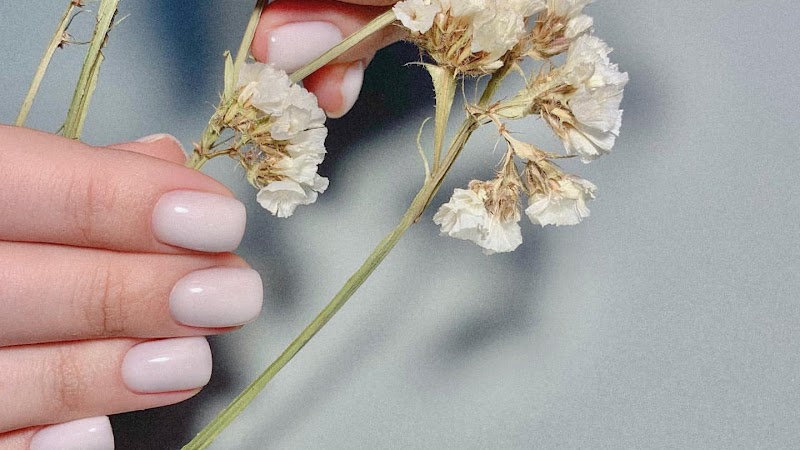 Manicure Cannes/Маникюр Канны - Onglerie Cannes - OneBooking