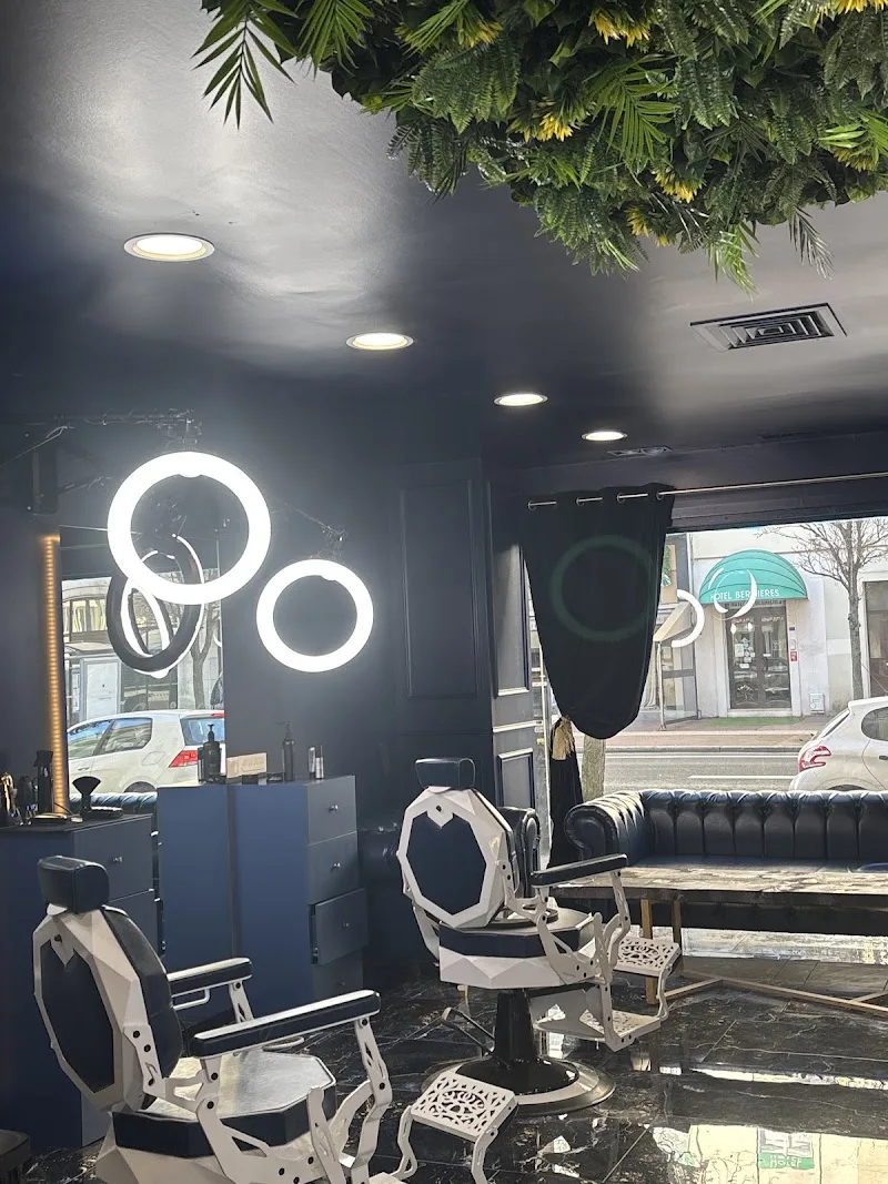 The King’s Barber Lounge - Coiffure Caen - OneBooking