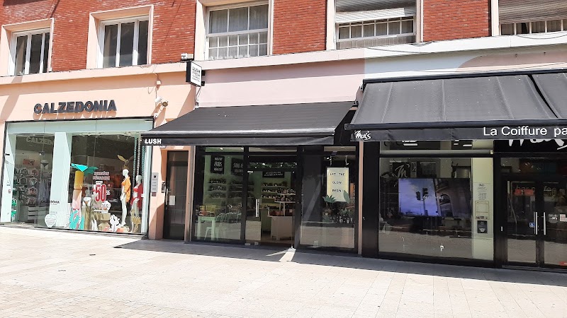 LUSH Cosmetics Amiens - Maquillage Amiens - OneBooking