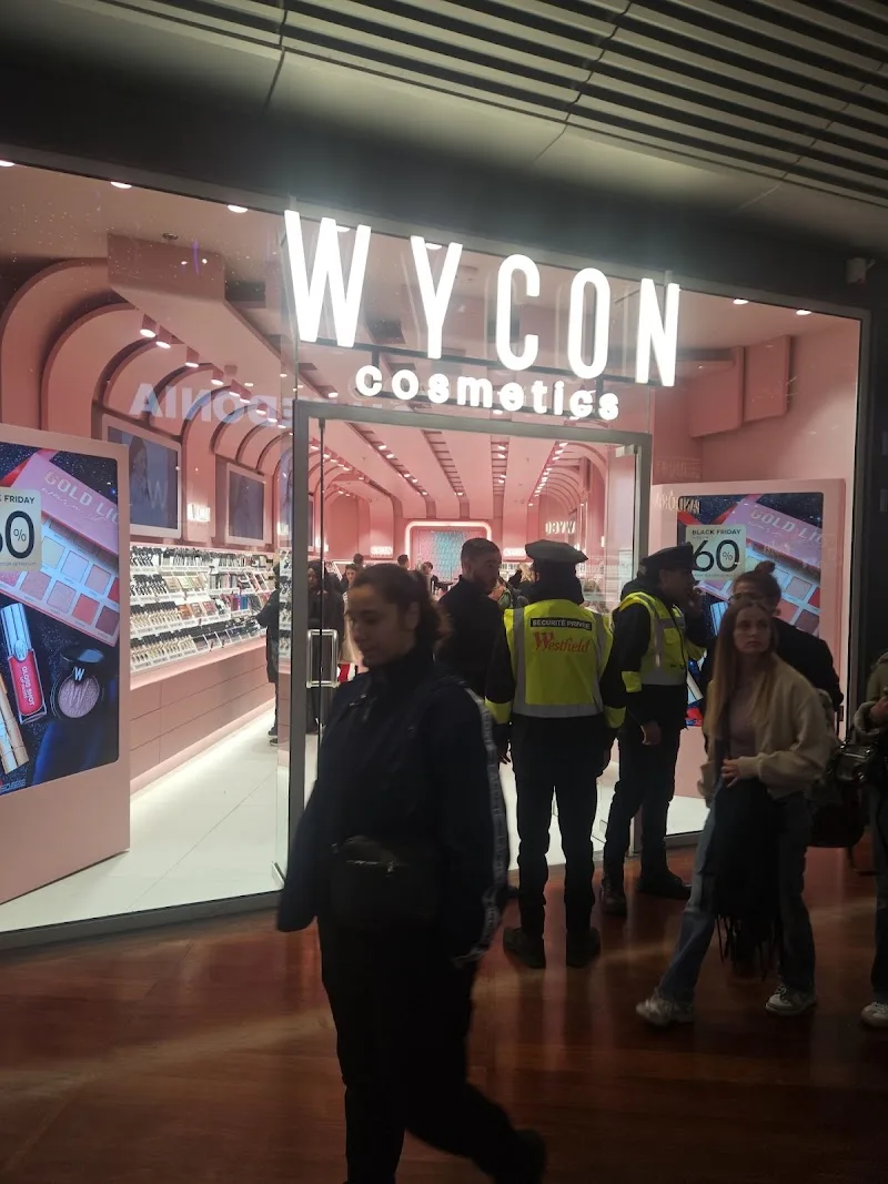 WYCON cosmetics - LILLE CC EURALILLE - Maquillage Lille - OneBooking