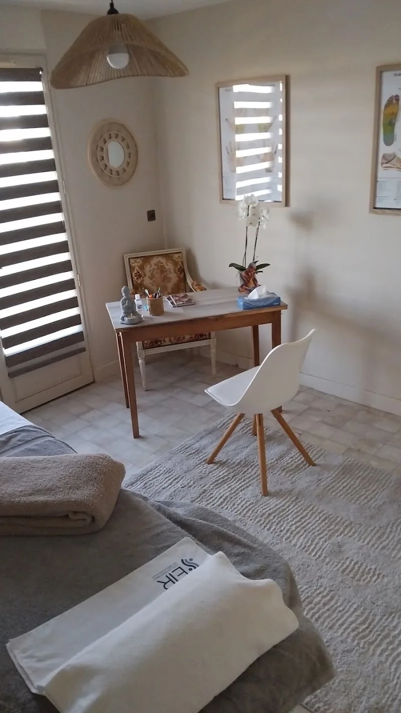 Reflexologue Melina VICO - Massage Aurillac - OneBooking