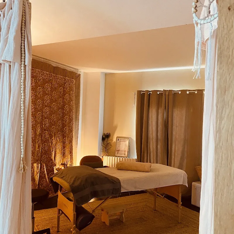 Aux Soins des Douces - Esthétique holistique - Soins BIEN ETRE VISAGE ET CORPS - Massage Angers - OneBooking