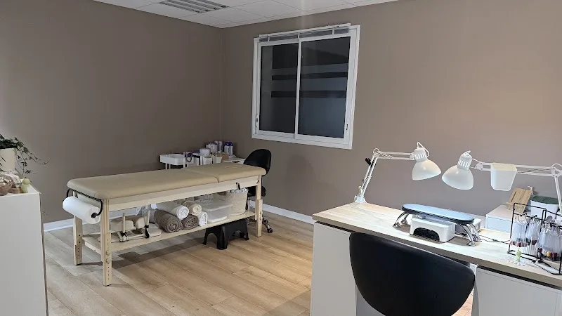 Rendez-vous belle - Sourcils & cils Lille - OneBooking