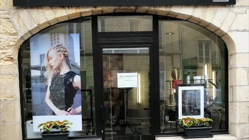 De Schutter Artisan Coiffeur - Coiffure Caen - OneBooking