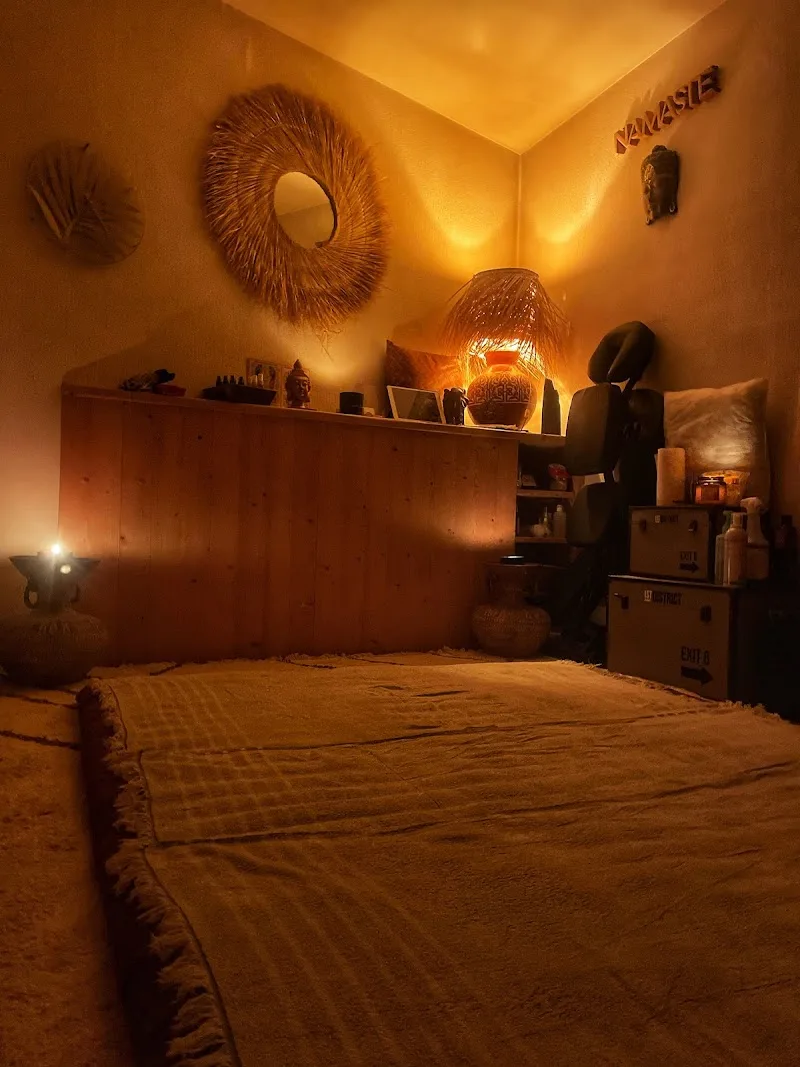 Omm Massages Ayurvediques, bien-être et yoga Le Havre - Massage Le Havre - OneBooking