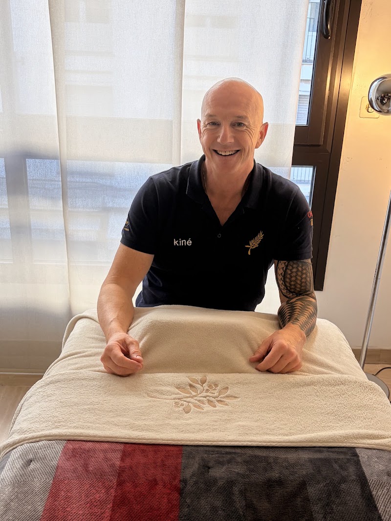 Cabinet Kinésithérapie Cannes | Laurent Canivet - Bien-être Cannes - OneBooking