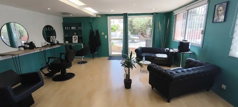 Cosmo barber place - Coiffure Perpignan - OneBooking