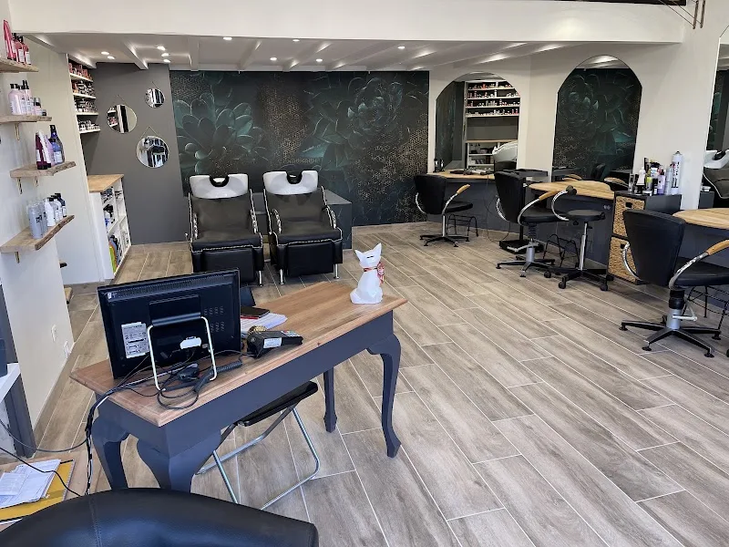 Le Salon De Vanessa - Coiffure Sète - OneBooking
