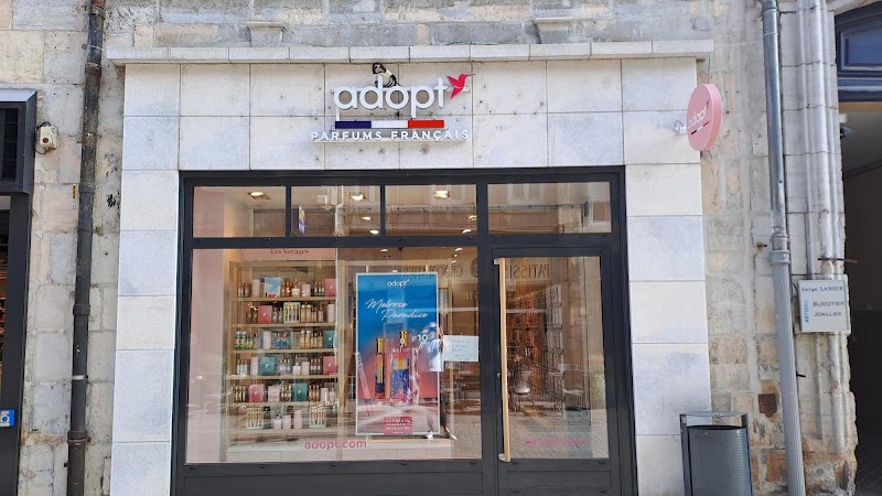 Adopt Parfums - Maquillage Besançon - OneBooking