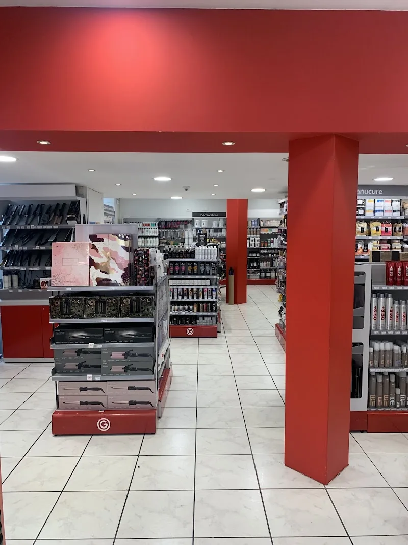 Gouiran Beauté Grenoble - produits de coiffure et d'esthétique - Maquillage Grenoble - OneBooking