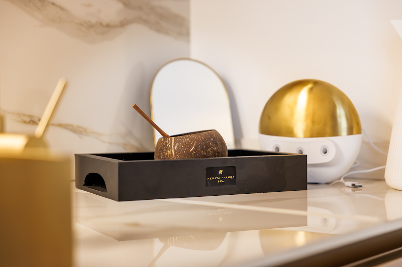 SM Renata França - Massage Ajaccio - OneBooking