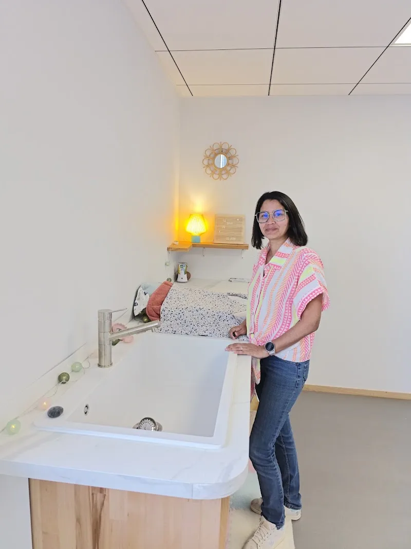 Ty-Cocon Breizh, Thérapeutique Bain Bébé, atelier massage bien-être, soutien parental - Massage Brest - OneBooking