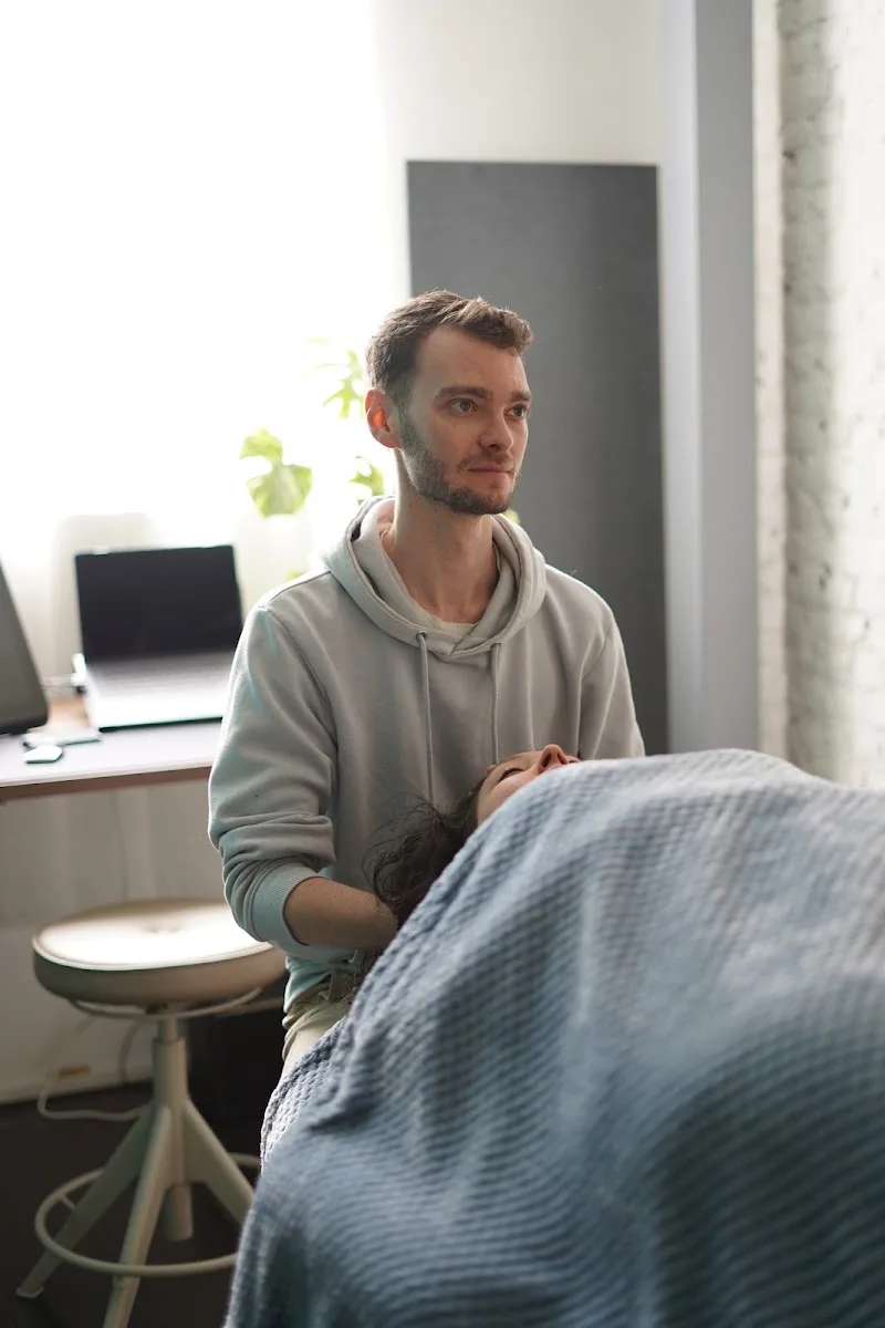 Le Moment | Massages | Reiki - Massage Lille - OneBooking