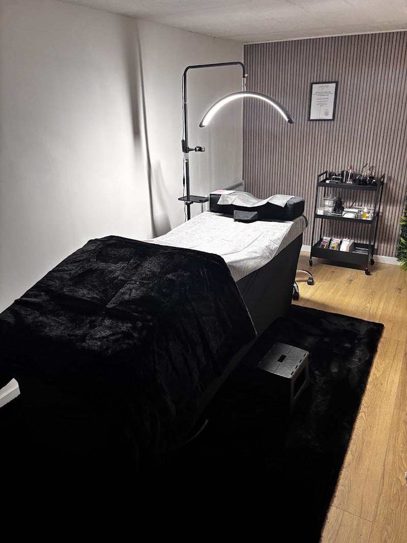 L’atelier Beau - EXTENSION DE CILS - Sourcils & cils Auxerre - OneBooking