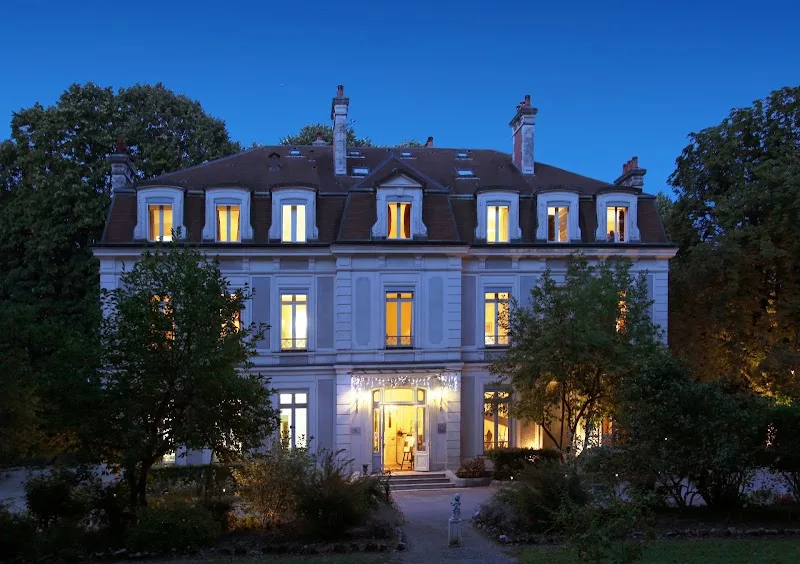 Château de la Dame Blanche - Spa Besançon - OneBooking