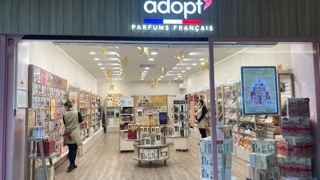 Adopt Parfums - Maquillage Le Mans - OneBooking