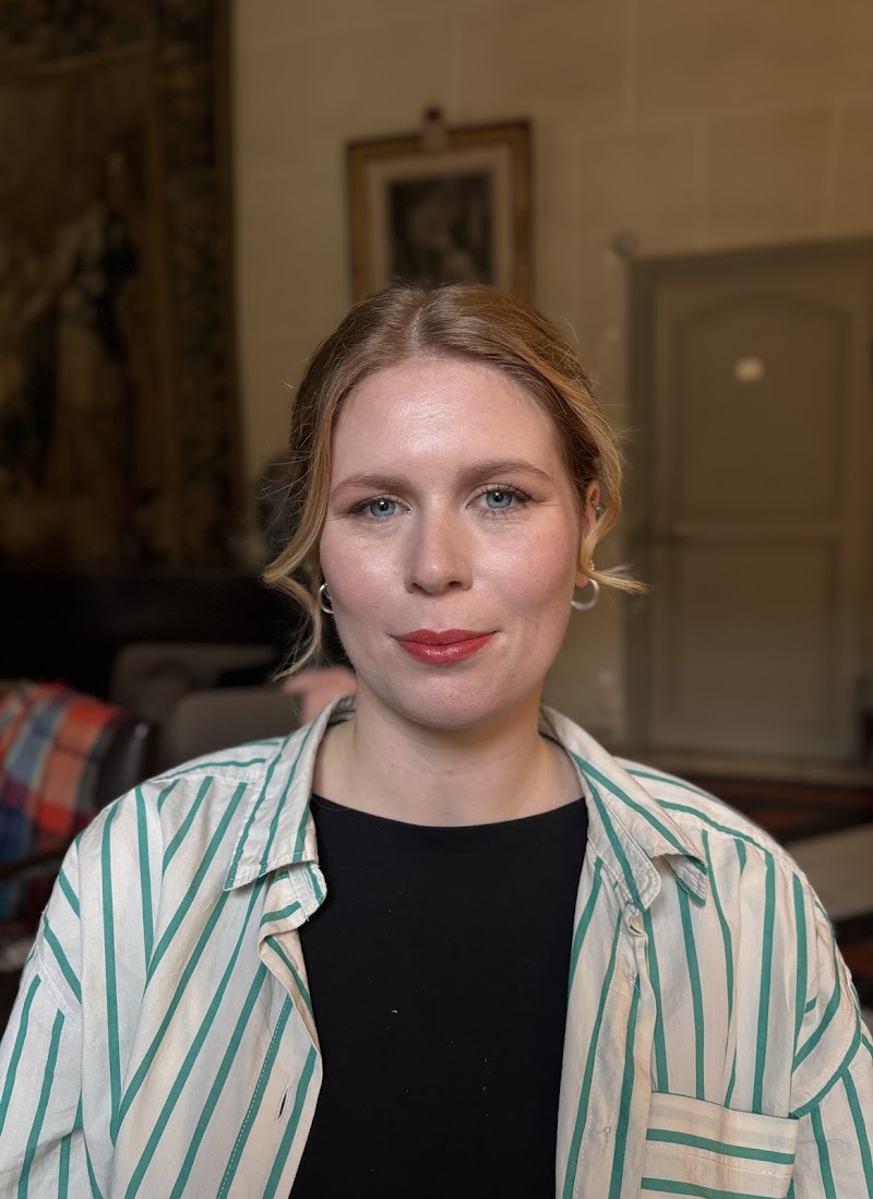 Léa Maquillage - Maquillage Auxerre - OneBooking