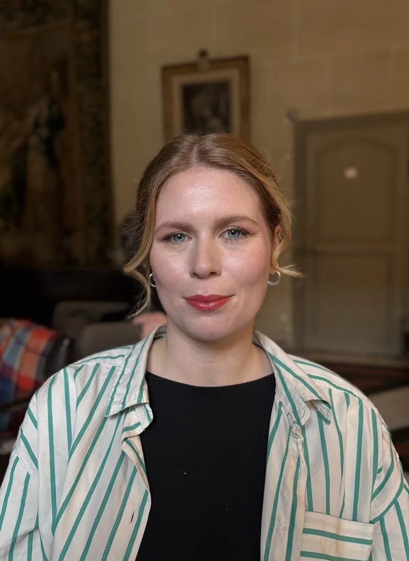 Léa Maquillage - Maquillage Auxerre - OneBooking