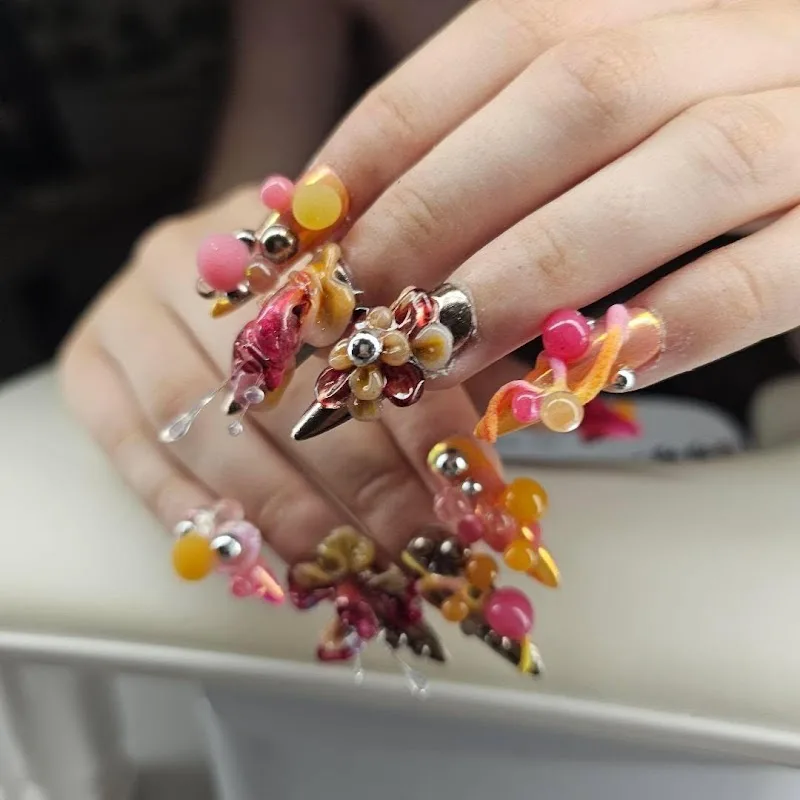 Nails by Lys - Onglerie & Nail Art Strasbourg - Onglerie Strasbourg - OneBooking