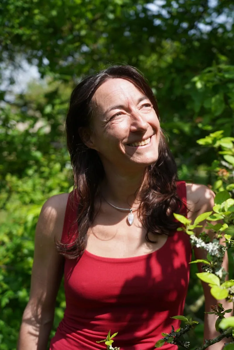 Hypnose/Massages & Hypno-massage : Marion BALDET, 29, réflexologie plantaire - Massage Brest - OneBooking
