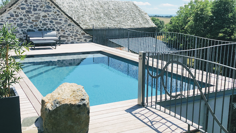 Piscines de France - Pisciniste Aurillac (15) - Construction de piscine - Spa Aurillac - OneBooking