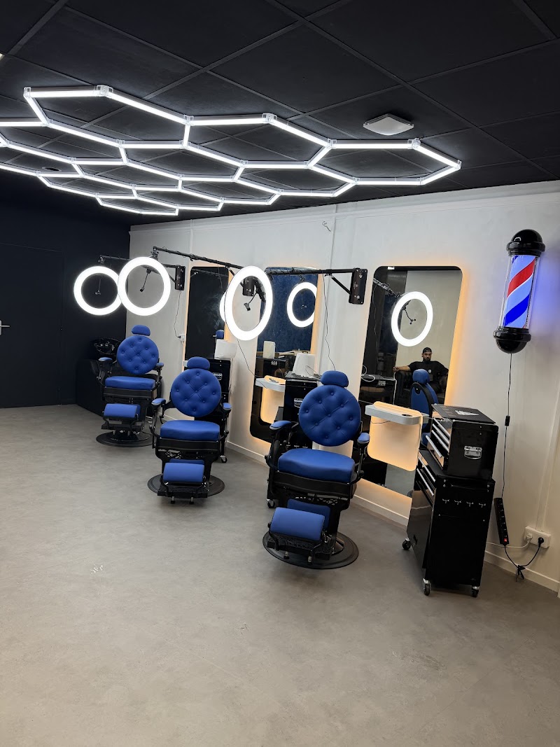 O’BLOC BARBERSHOP JEAN MOULIN - Barbier Angers - OneBooking