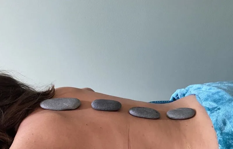 Horizumu Massages Bien-Être - Massage Fougères - OneBooking