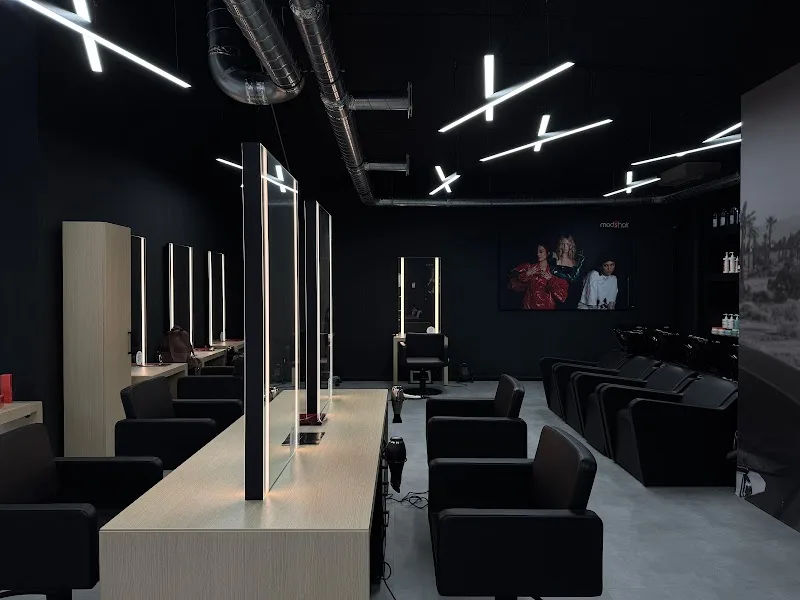 mod's hair Grenoble - Coiffure Grenoble - OneBooking