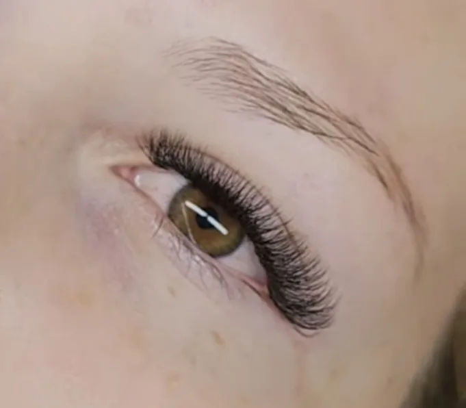 Milenna Beauty Extensions de cils, rehaussements de cils - Sourcils & cils Brest - OneBooking