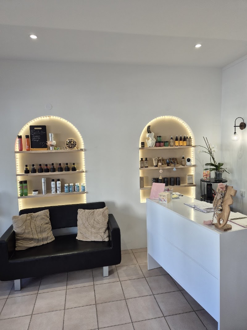 Lya coiffure - Coiffure Cannes - OneBooking
