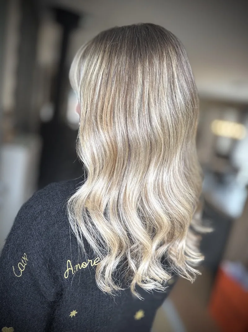 MS Coiffure - Coiffure Toulon - OneBooking