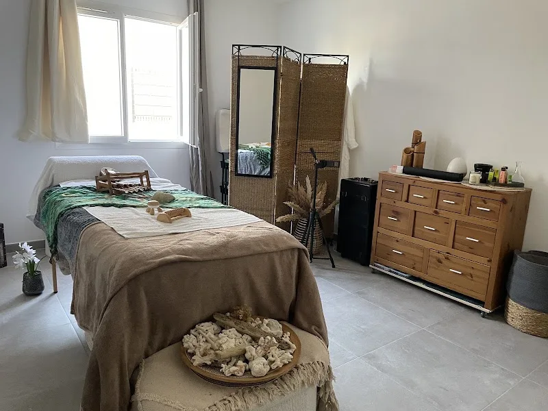 Douceur & évasion - Massage Béziers - OneBooking