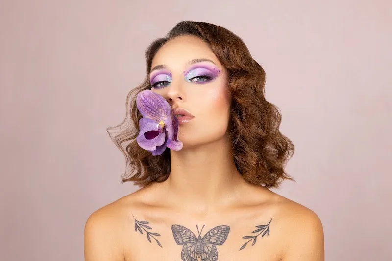 Studio Le Sanctuaire par Marilyne Dugé - Maquillage Dijon - OneBooking