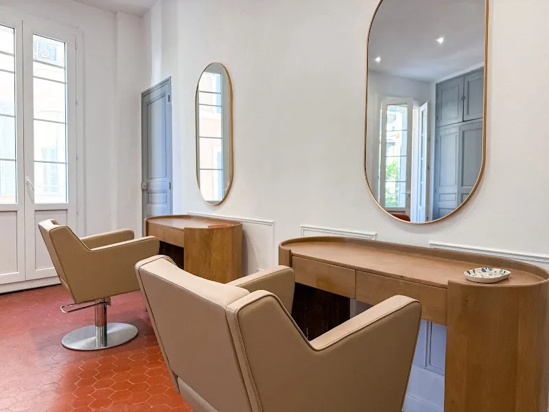 OH MY GIRL - Hairdresser - Coiffure Aix-en-Provence - OneBooking