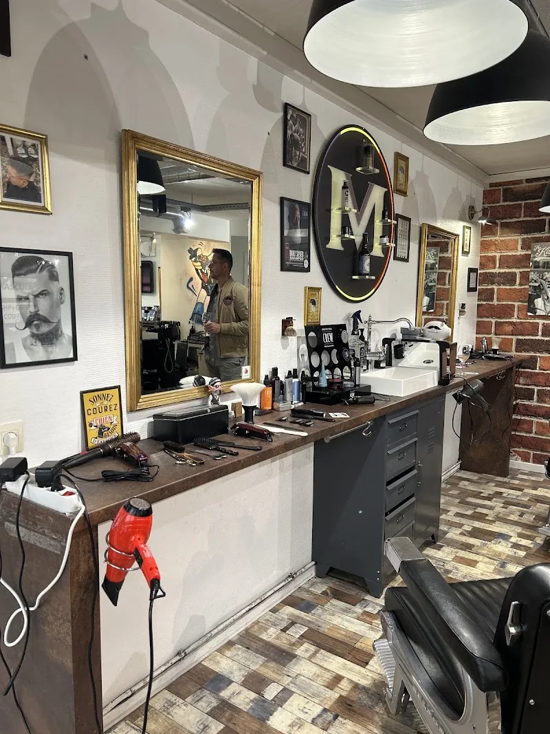 Coiffeur chez Max CAEN VENOIX - Coiffure Caen - OneBooking