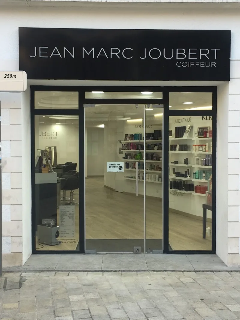 Jean Marc Joubert - Coiffure La Rochelle - OneBooking