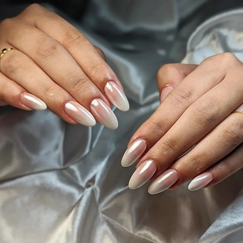 Belizianails - Sourcils & cils Bordeaux - OneBooking