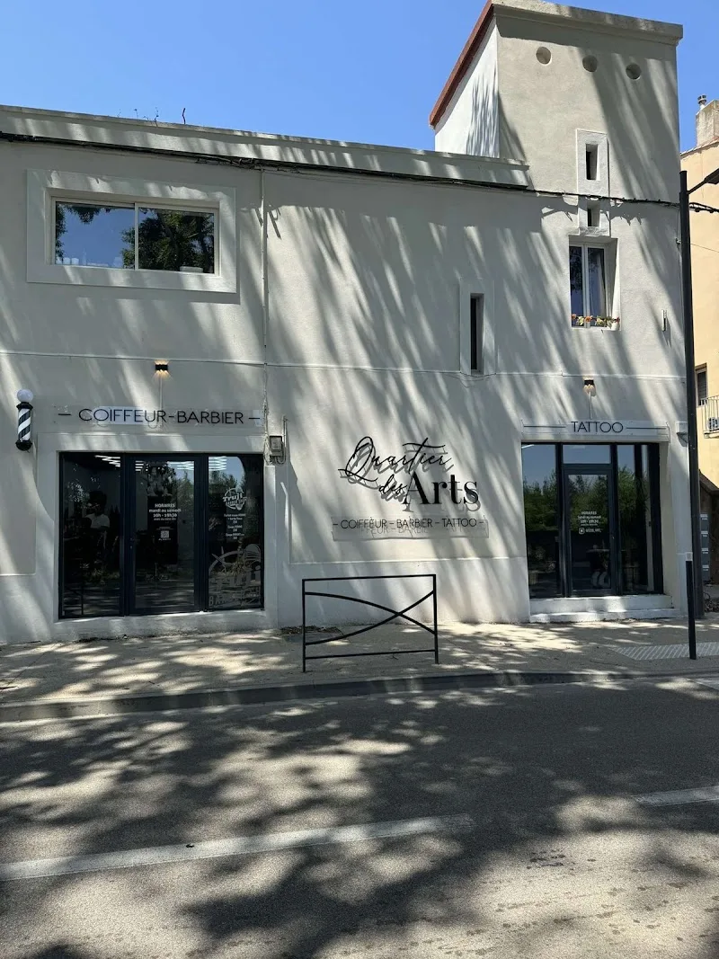 Quartier des arts [Barber : Tattoo : Esthétique - Barbier Béziers - OneBooking