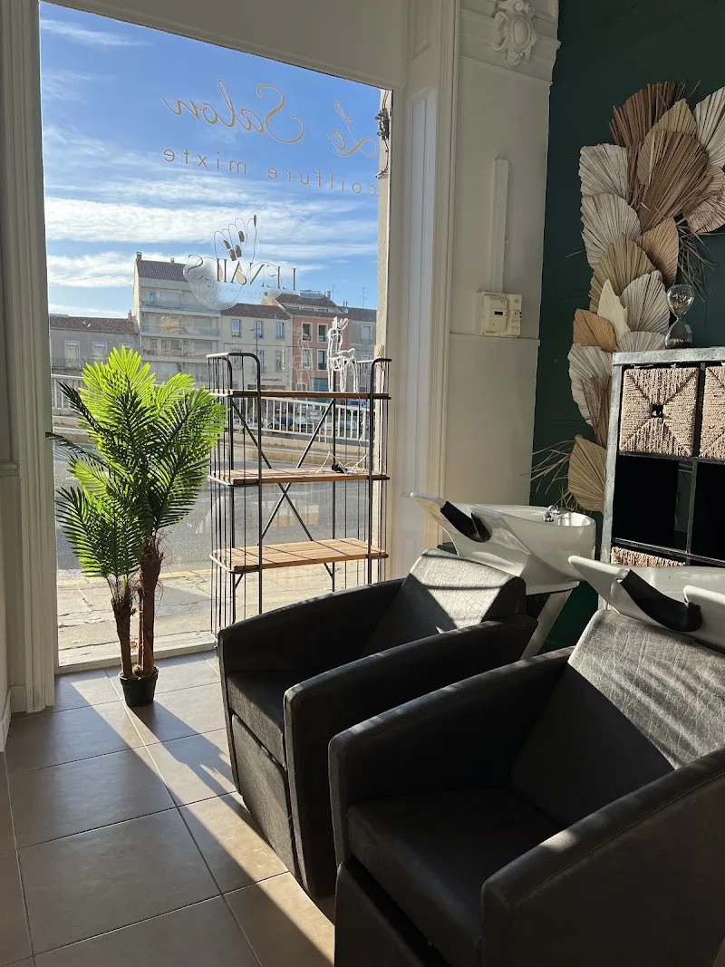Clorinda Hair Stylist - Coiffure Sète - OneBooking