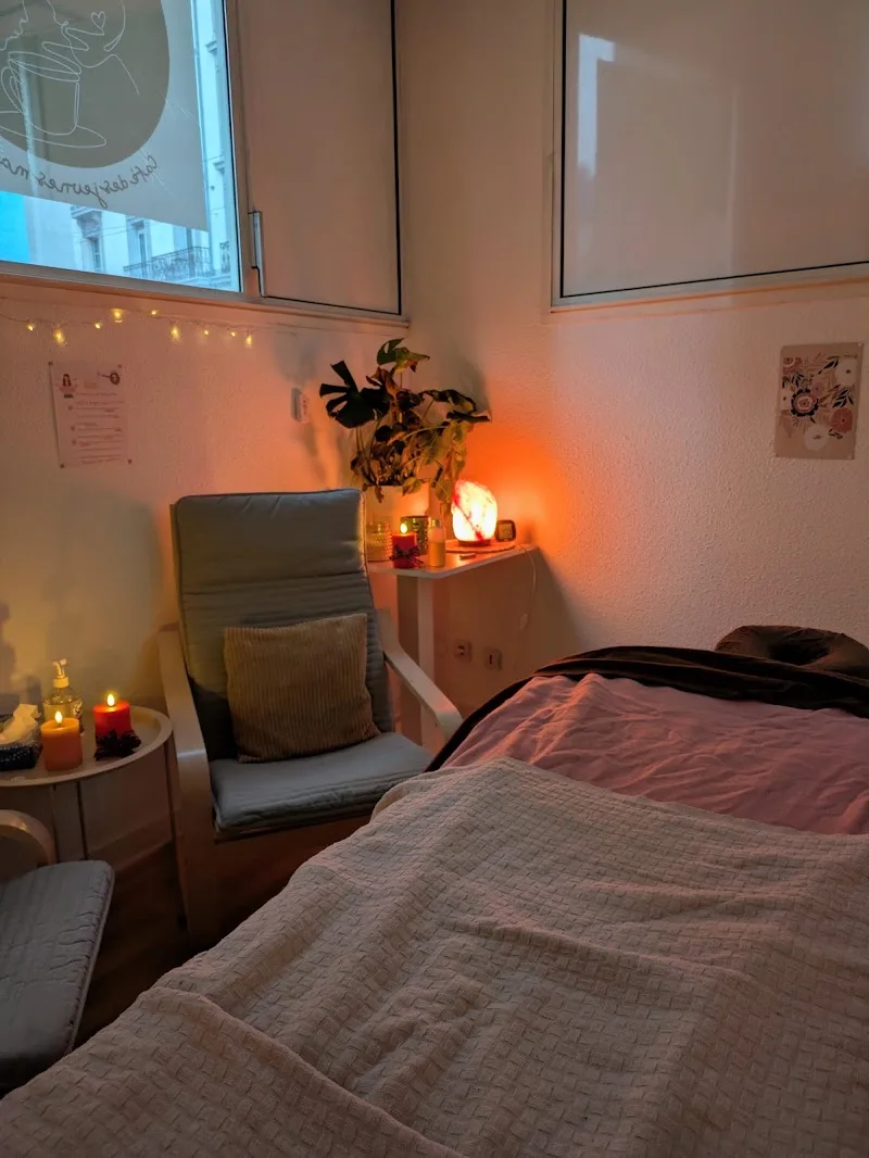 Les petits soins de marine - Massage Grenoble - OneBooking