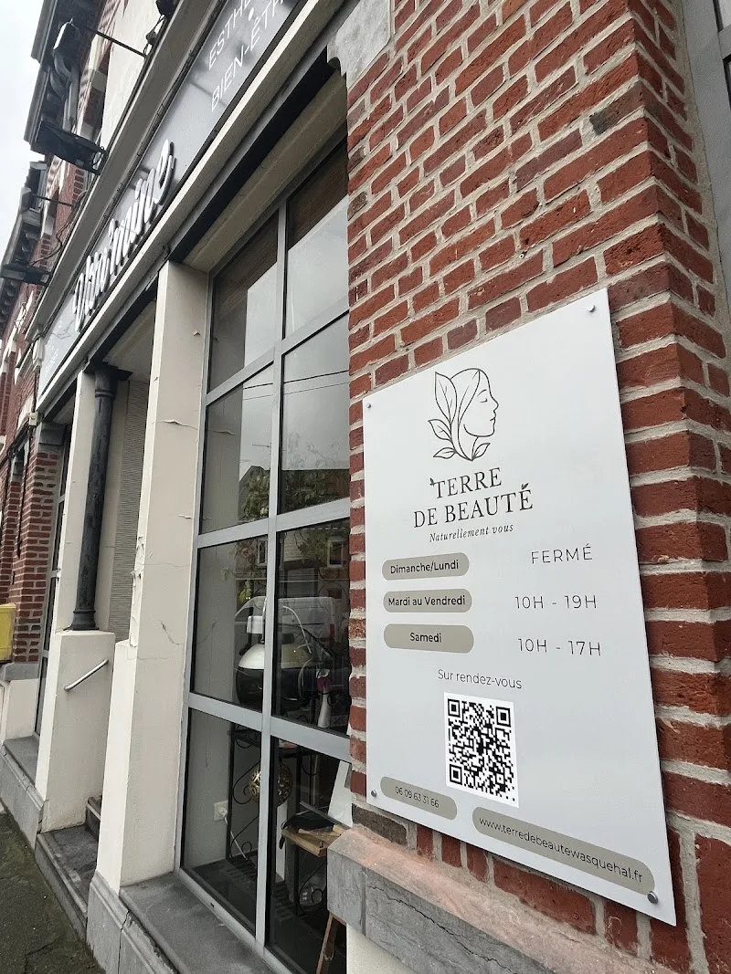 Terre de Beauté - Sourcils & cils Lille - OneBooking