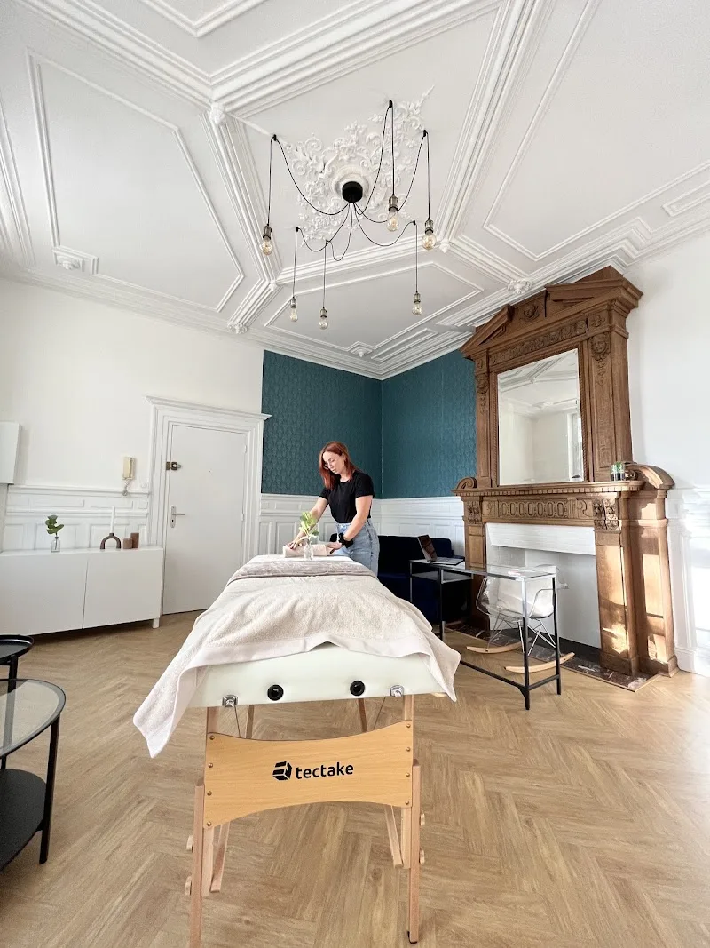 Spécialiste Renata França • Bacha Institut • Drainage Lymphatique Amiens - Massage Amiens - OneBooking