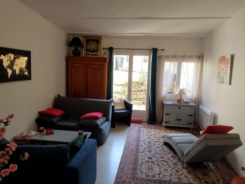 De Soi à Soi - Massage Amiens - OneBooking