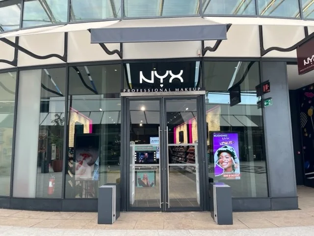 NYX Professional Makeup Tours - Maquillage Tours - OneBooking