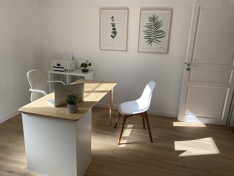 Centre Molière - Epilation laser à Angers - Docteur Margaux Dupé & Docteur Héléna Donabédian - Épilation Angers - OneBooking
