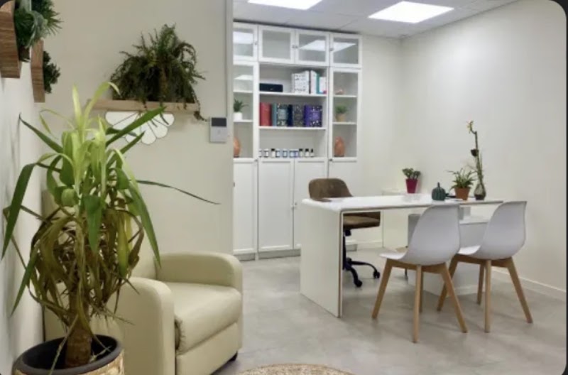 HEAD SPA THERAPY JAPONAIS - Spa Cannes - OneBooking