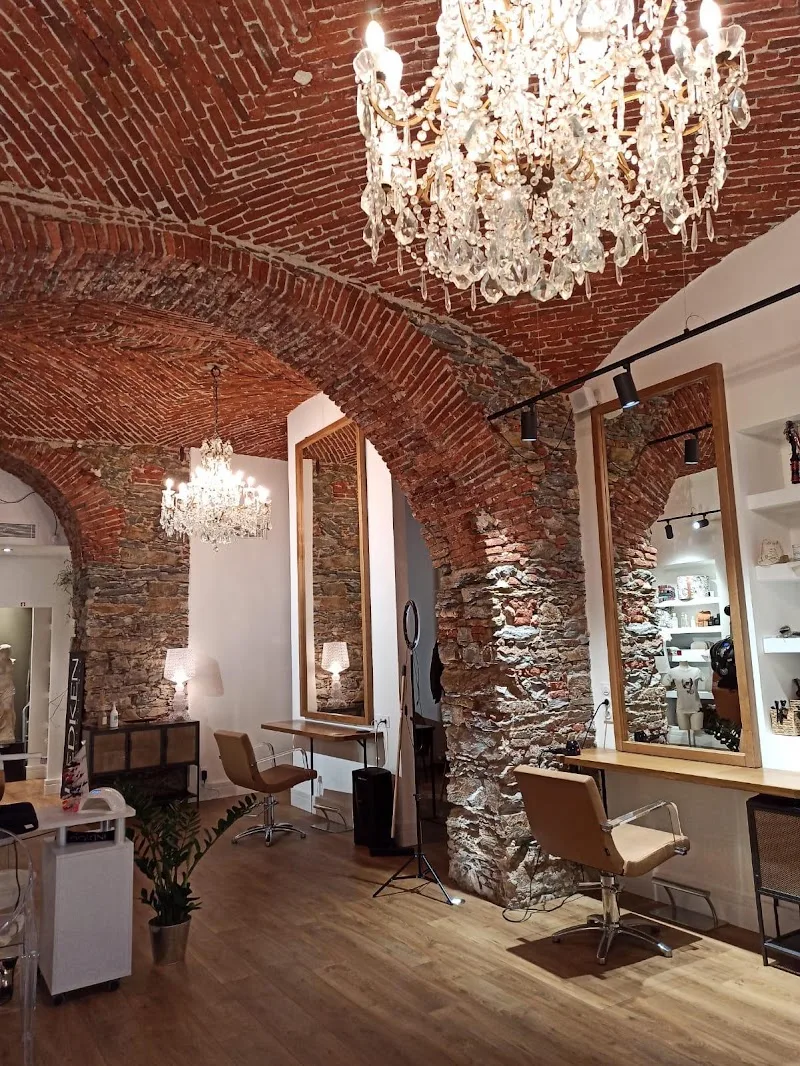 Isa... Maurizi Coiffure - Coiffure Bastia - OneBooking