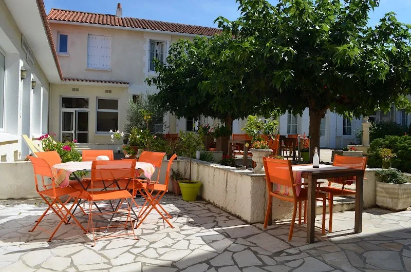 Grand Hôtel Des Bains Spa - Spa La Rochelle - OneBooking