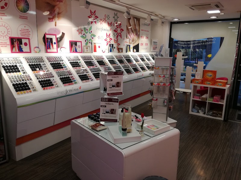 Linea Femina - Grossiste et formations en faux ongles gel- VPs - Institut de beauté Mons - OneBooking